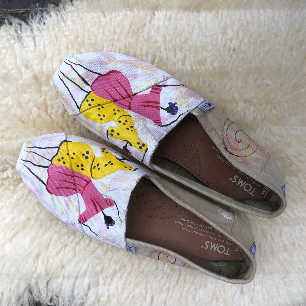 Tons Custom Painted - image 1